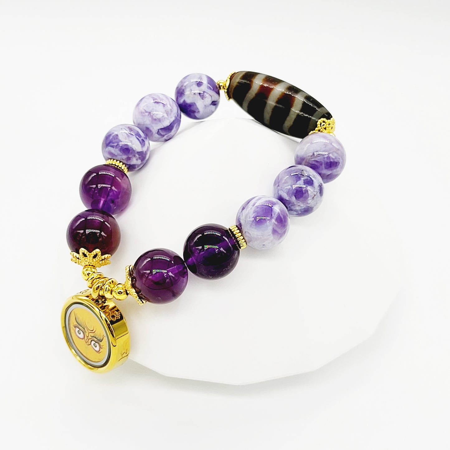 Yellow Jambhala Thang-ka with Fortune Wave Dzi