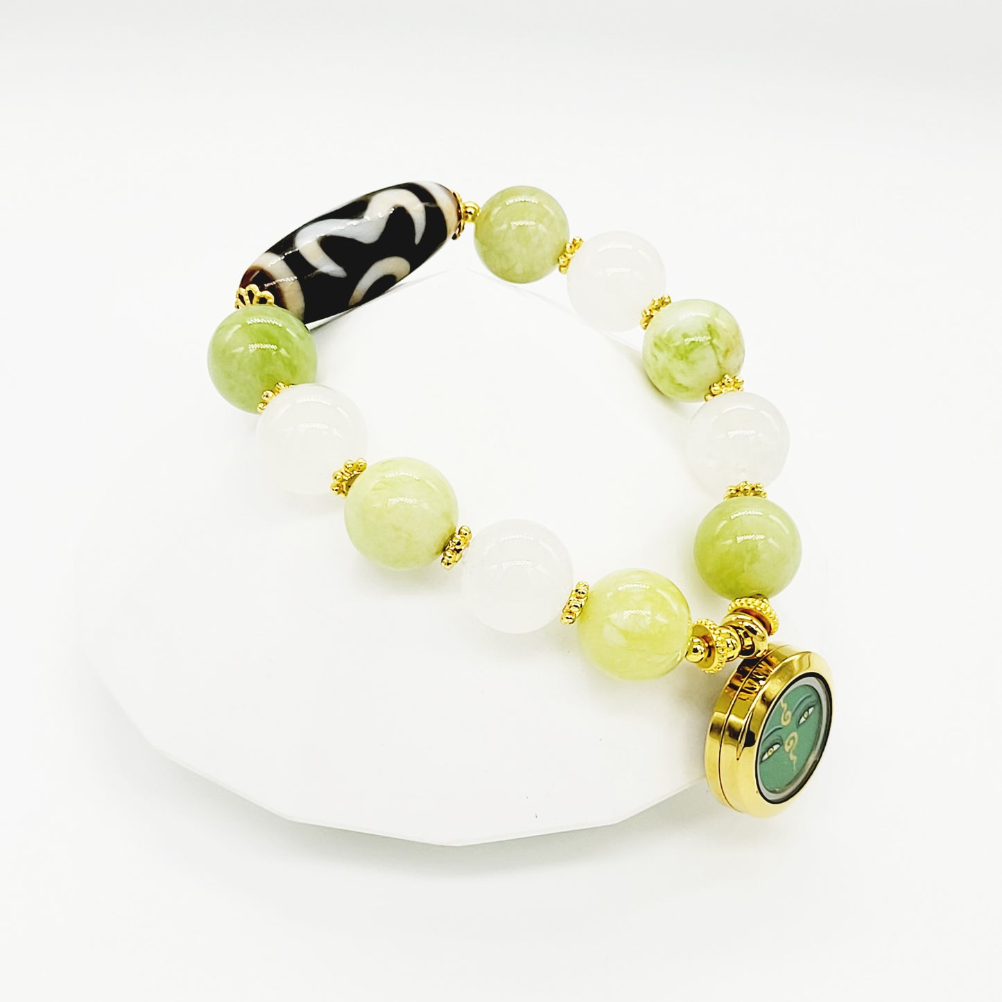 Bodhisattva Tara (Green) Thang-ka with Cinnabar 2 Eye Lotus Dzi